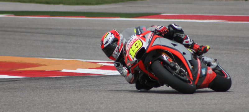 Illustration for article titled MotoGP Is An Event That Begs You To Get On A Bike